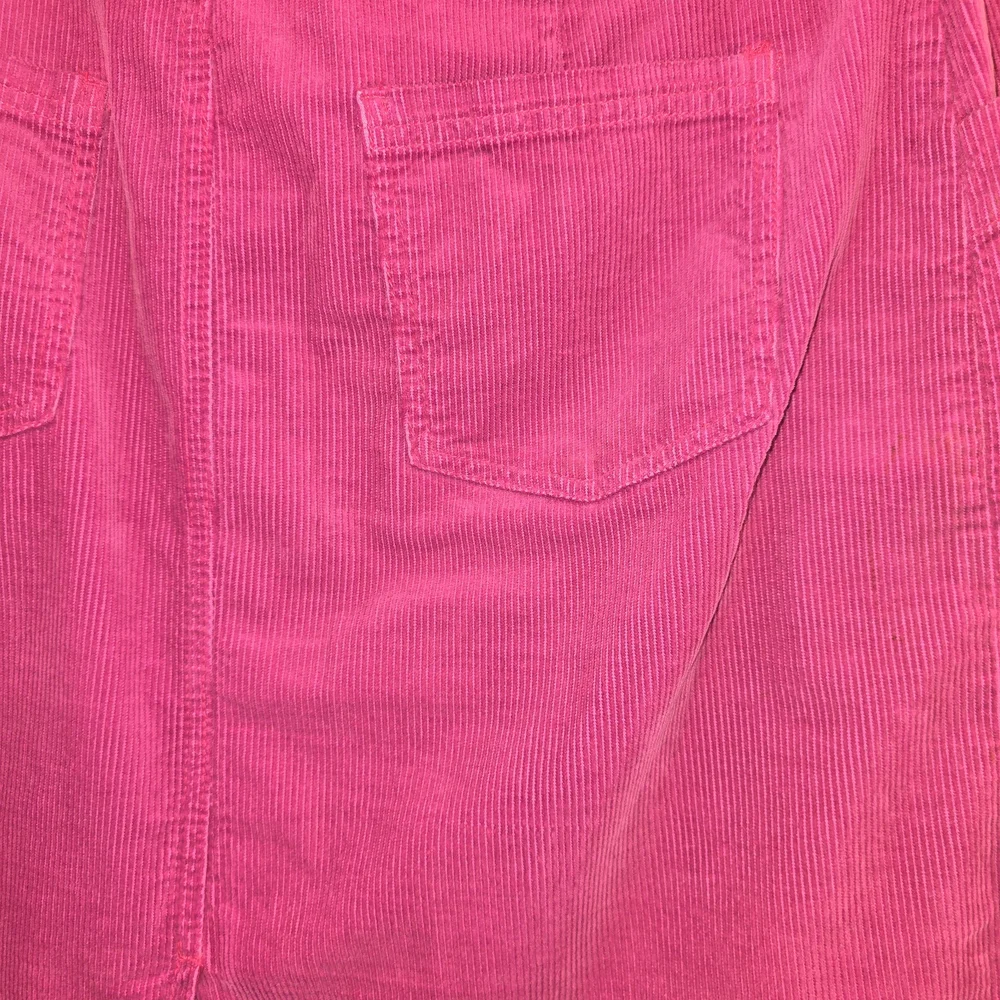 Anthropologie Fuchsia Corduroy Pencil Skirt Size 8 Preloved.